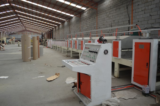 灰纸板生产车间